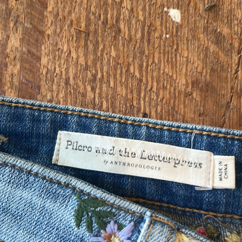 Anthropologie Pilcro and the Letterpress embroidered shorts - Picture 2 of 5